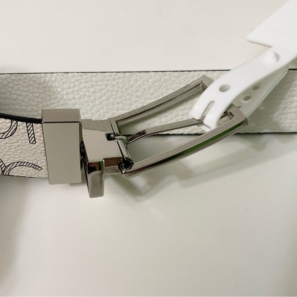 Calvin Klein Reversible Belt Size XL - Picture 4 of 13